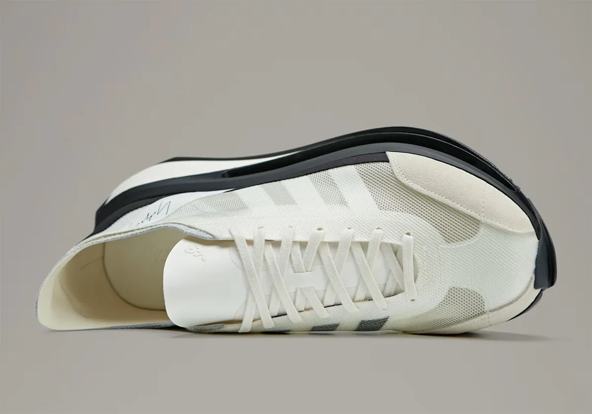 adidas-y3-gendo-run-off-white-cream-white-black-IG4053-5